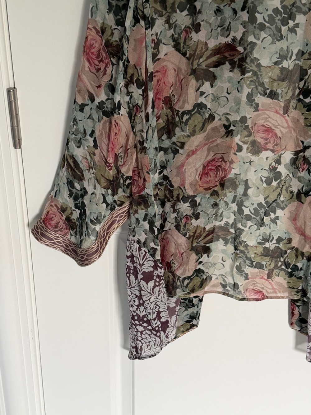 Soft Surroundings Embroidered Floral Sheer Kimono Topper Size Large 54996 - Picture 11 of 15